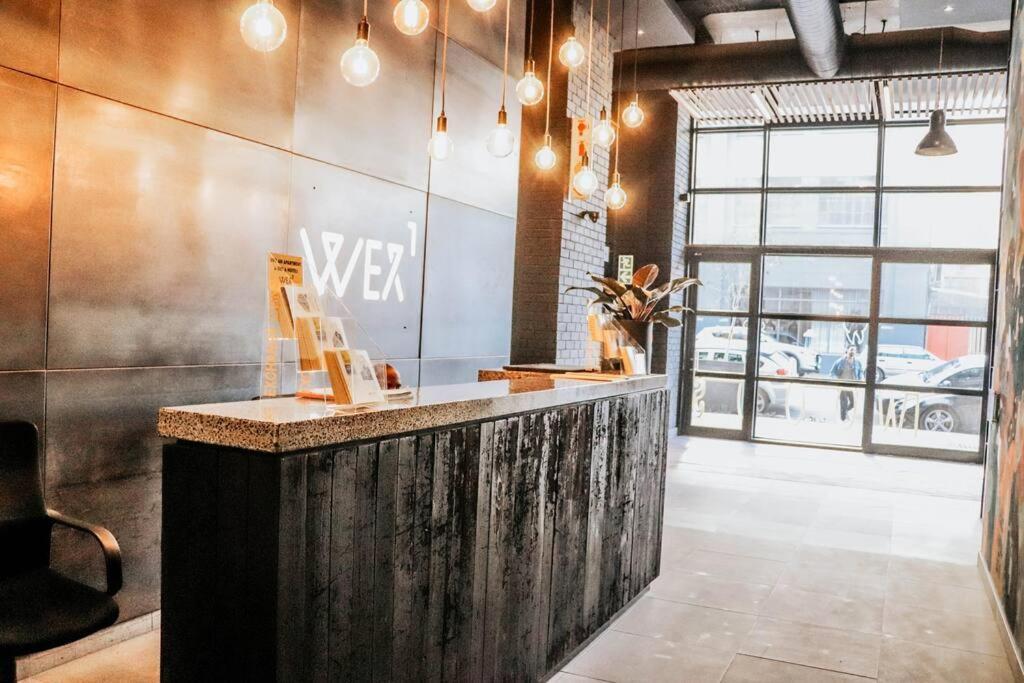 Wex829- Modern Woodstock With Pool And Gym Access And Secure Parking Apartment *